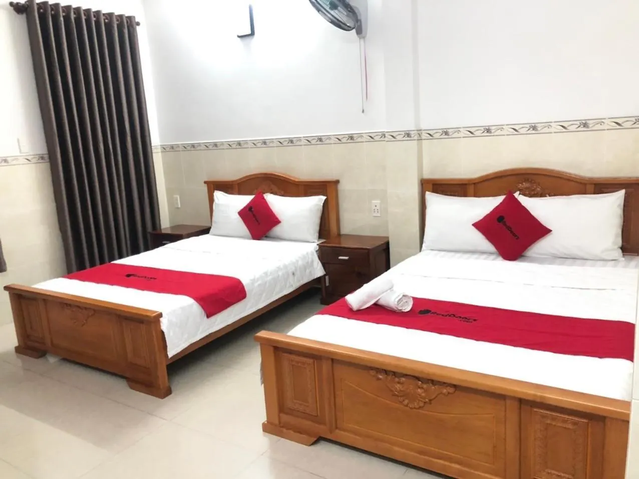 Khach San Vy Ha Hotel Ho Chi Minh City 0*,  Vietnam